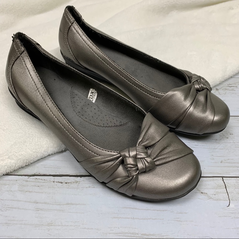 Merona Metallic Bow Slip On Flats